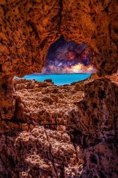Francis Jadzinski / Cape Keraudren Window - Photography print on acrylic