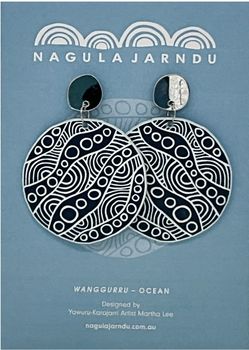 Nagula Jarndu / Wanggurru (ocean) - Martha Lee