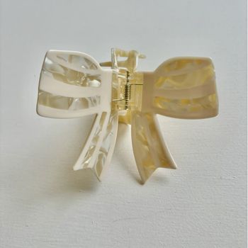 Martha Jean Bow Hair Clip - Cream