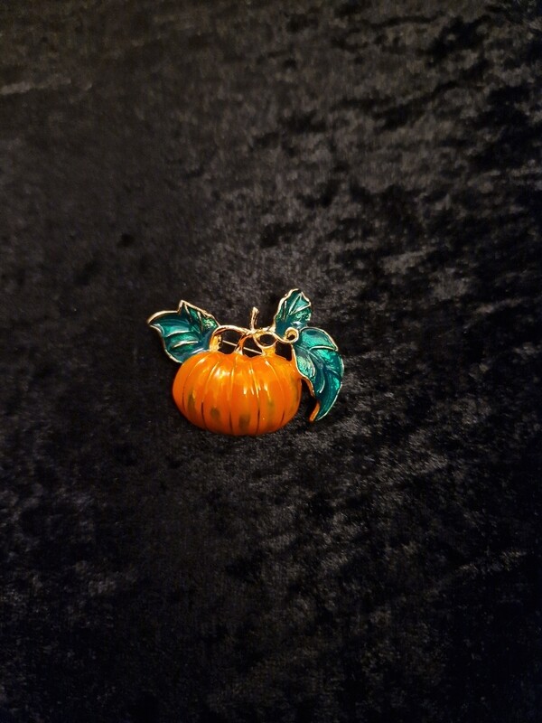 Pumpkin Brooch