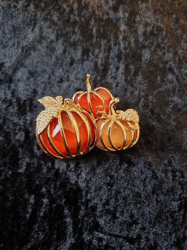 Pumpkin Brooch Large