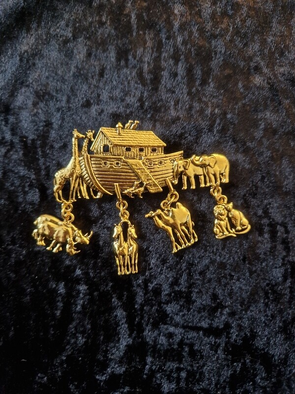 Noahs Ark Brooch