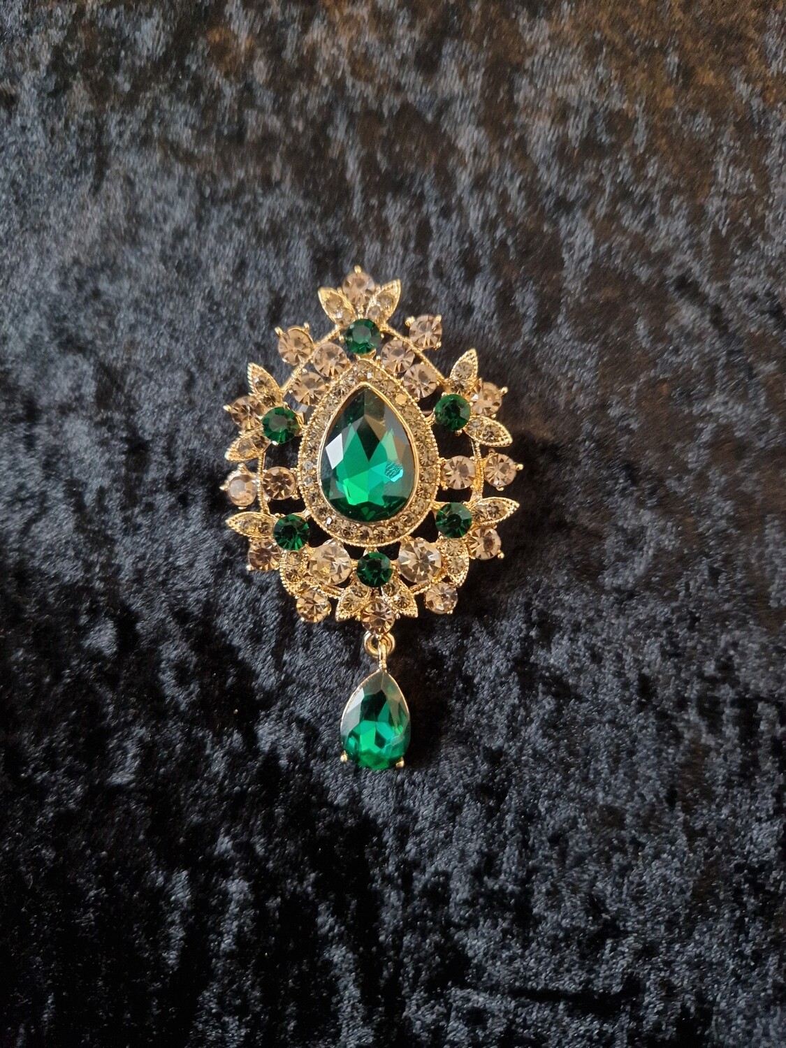 Water Drop Rhinestone Brooch Green Gold Tone