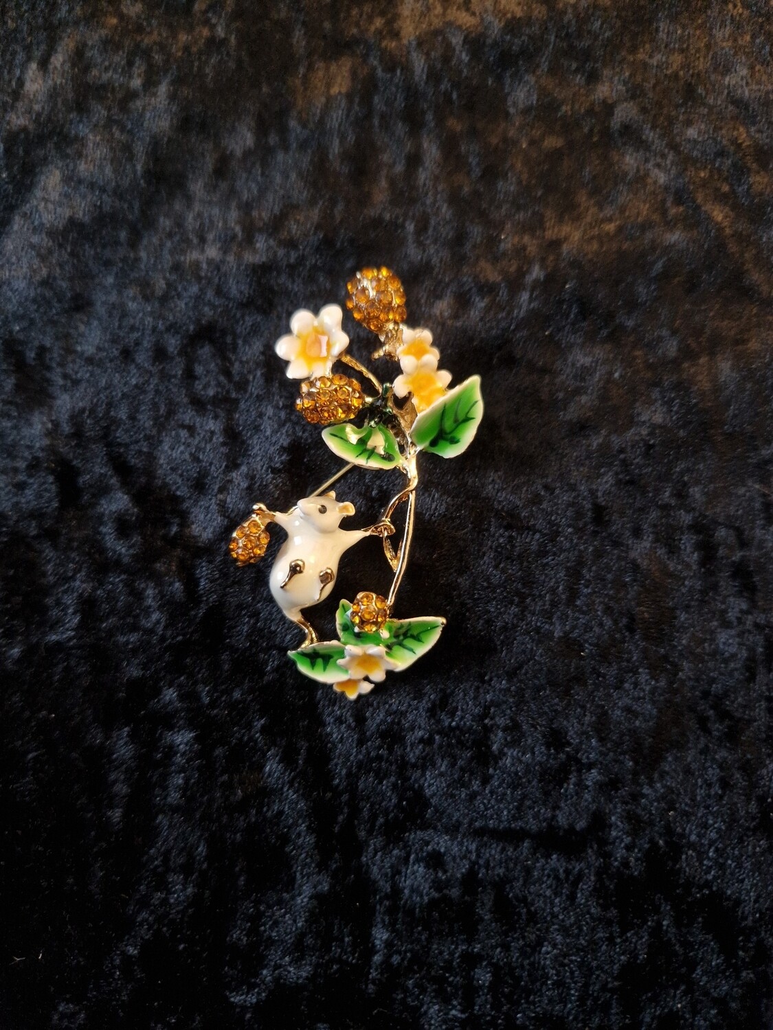 Mouse Brooch Orange