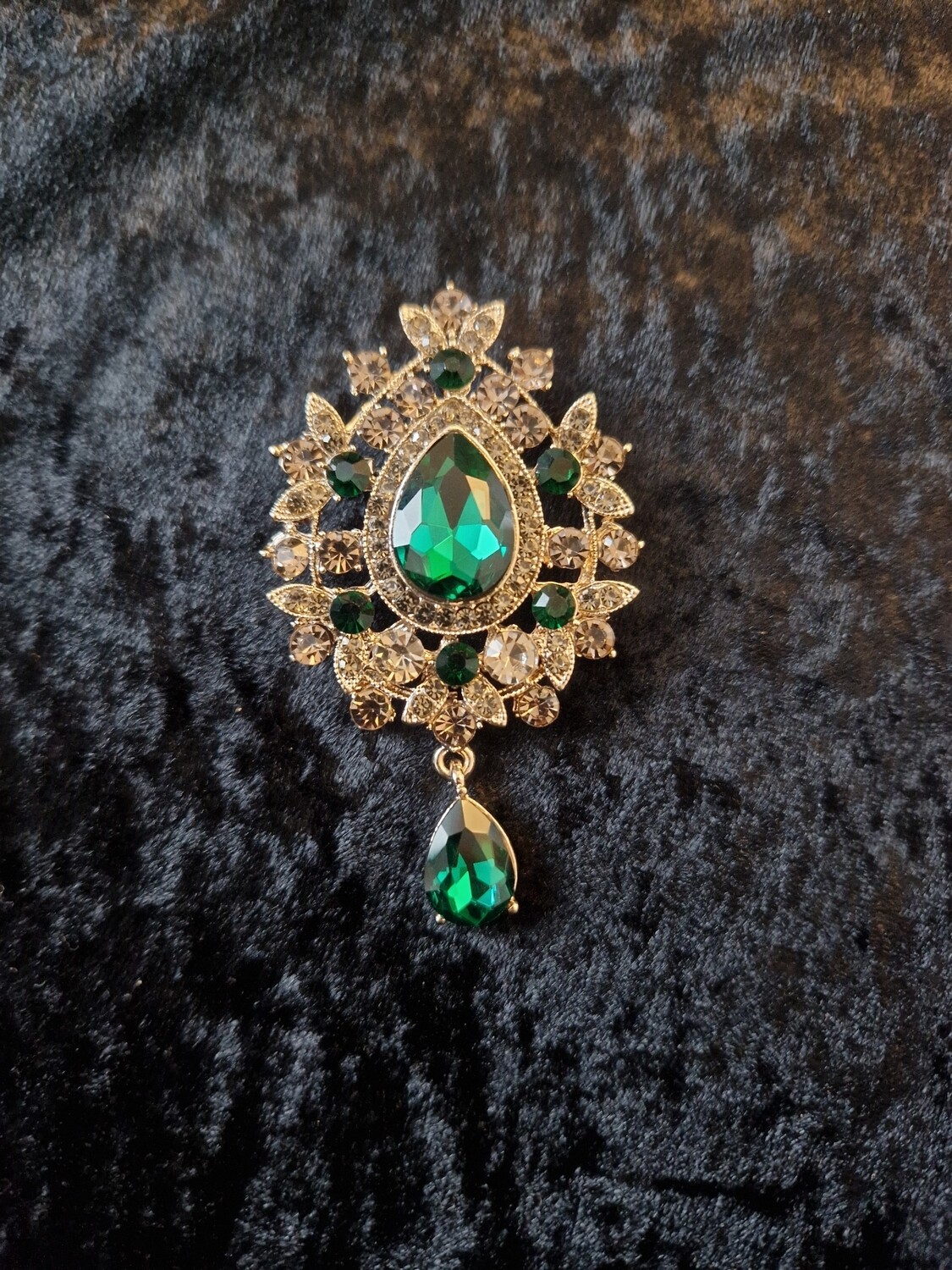 Water Drop Rhinestone Brooch Green Silver Tone