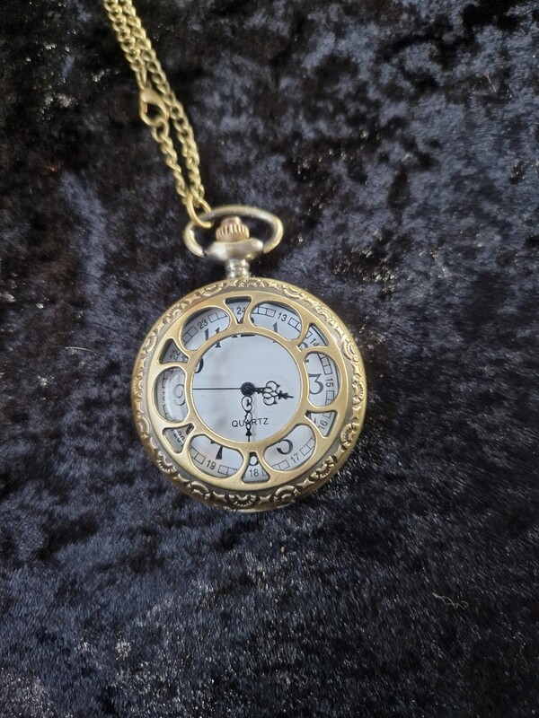 Bronze Tone Quartz Pocket Watch