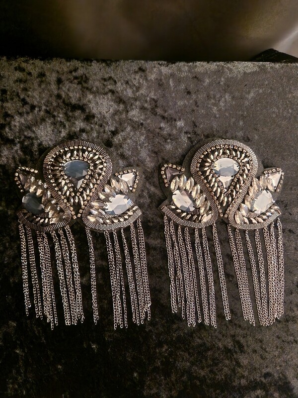 Punk/Steampunk Epaulettes Black Tone