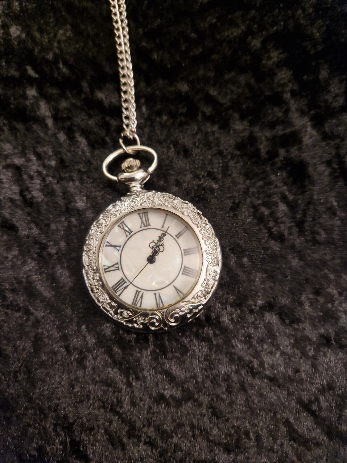 Silver Tone Quartz Pocket Watch
