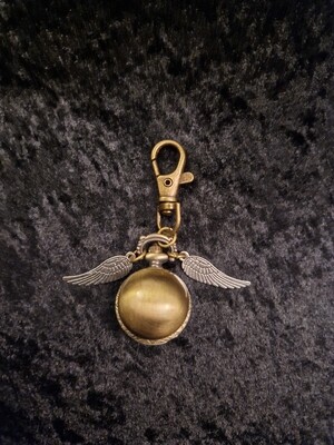 Gold Tone Wings Design Quartz Pocket Watch