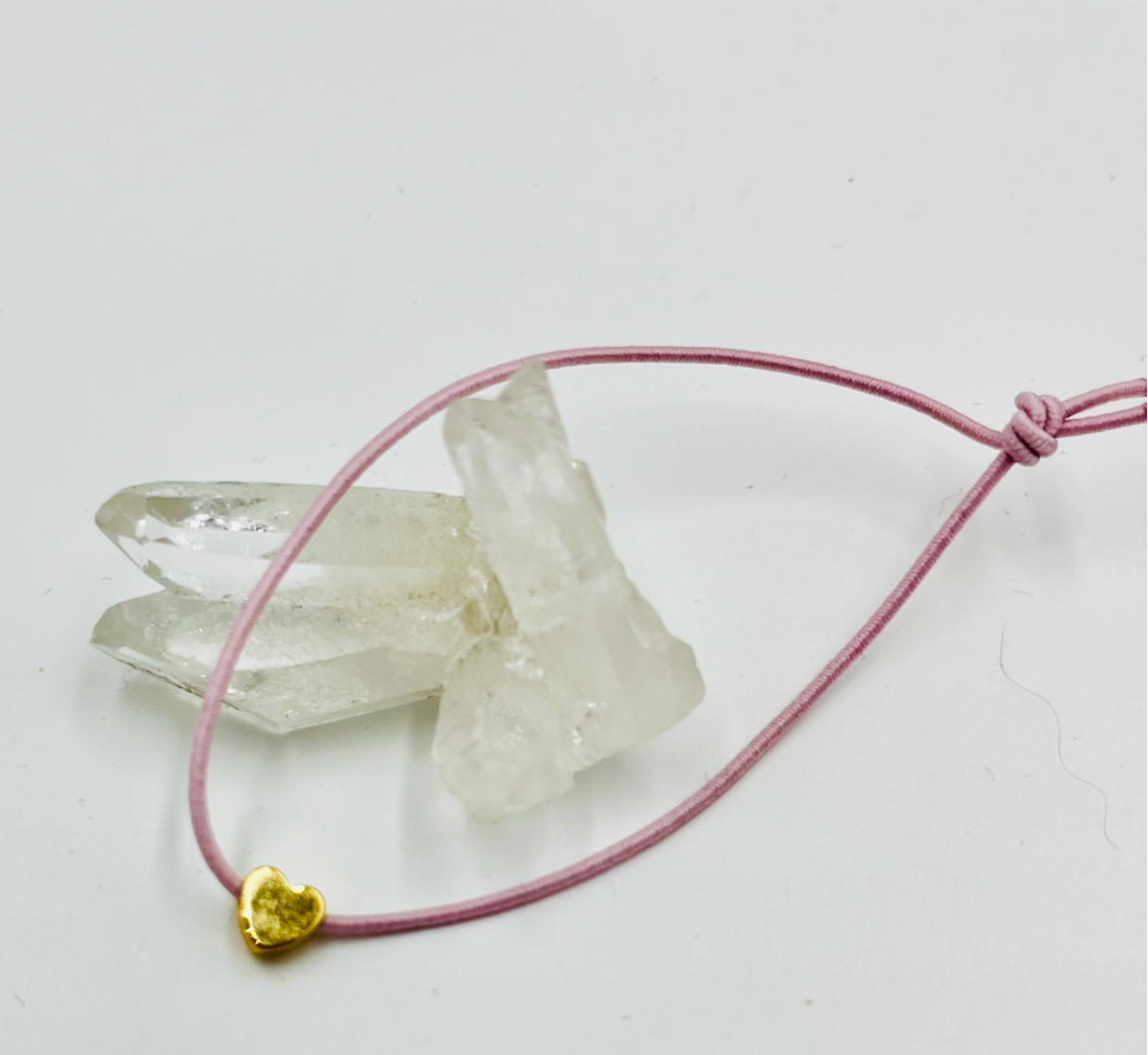 Glücksbringer Armband mit Herz in Flieder