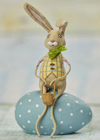 Emery Hopper by Lori Mitchell
