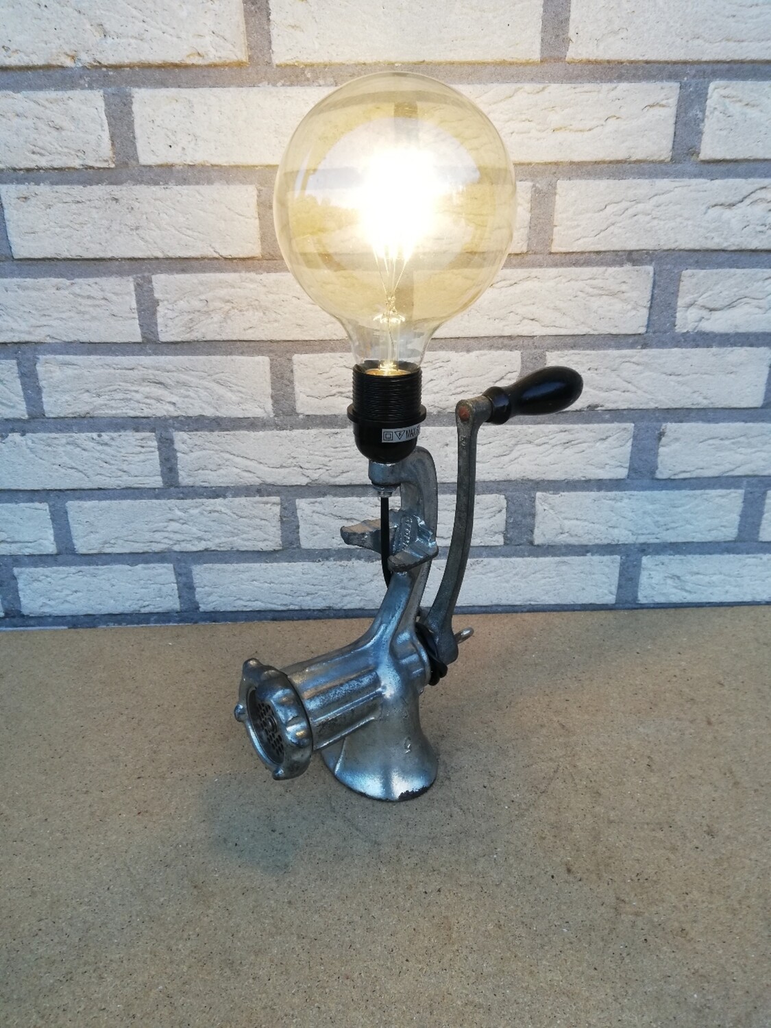 Vleesmolen lamp