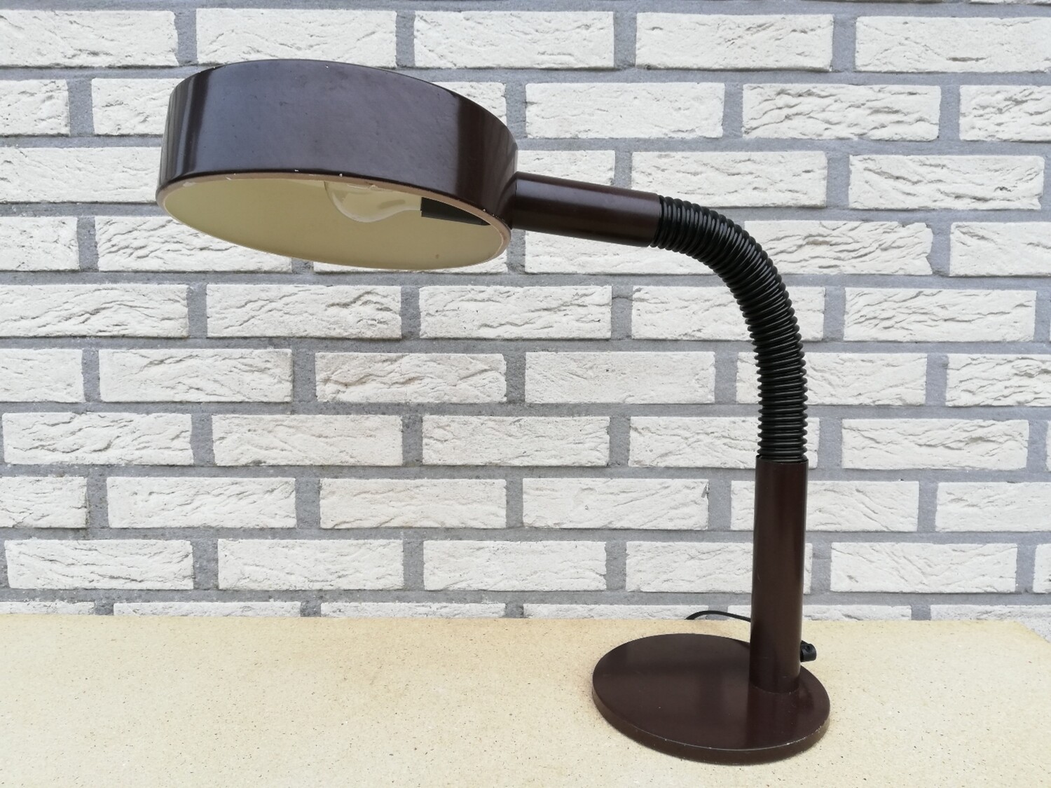 Vintage grote bruine bureaulamp