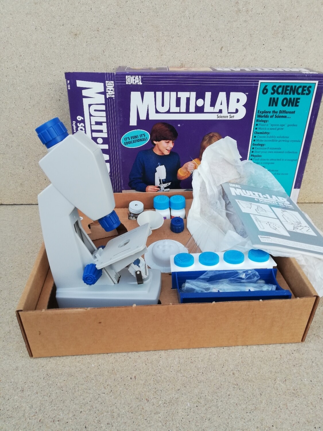 Multi-Lab science set 1987