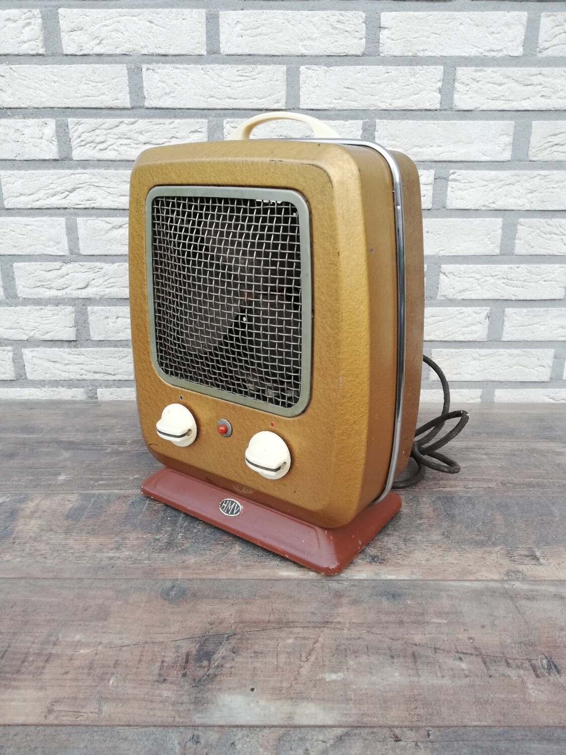 Vintage verwarming HMV (His master's voice) 1950's