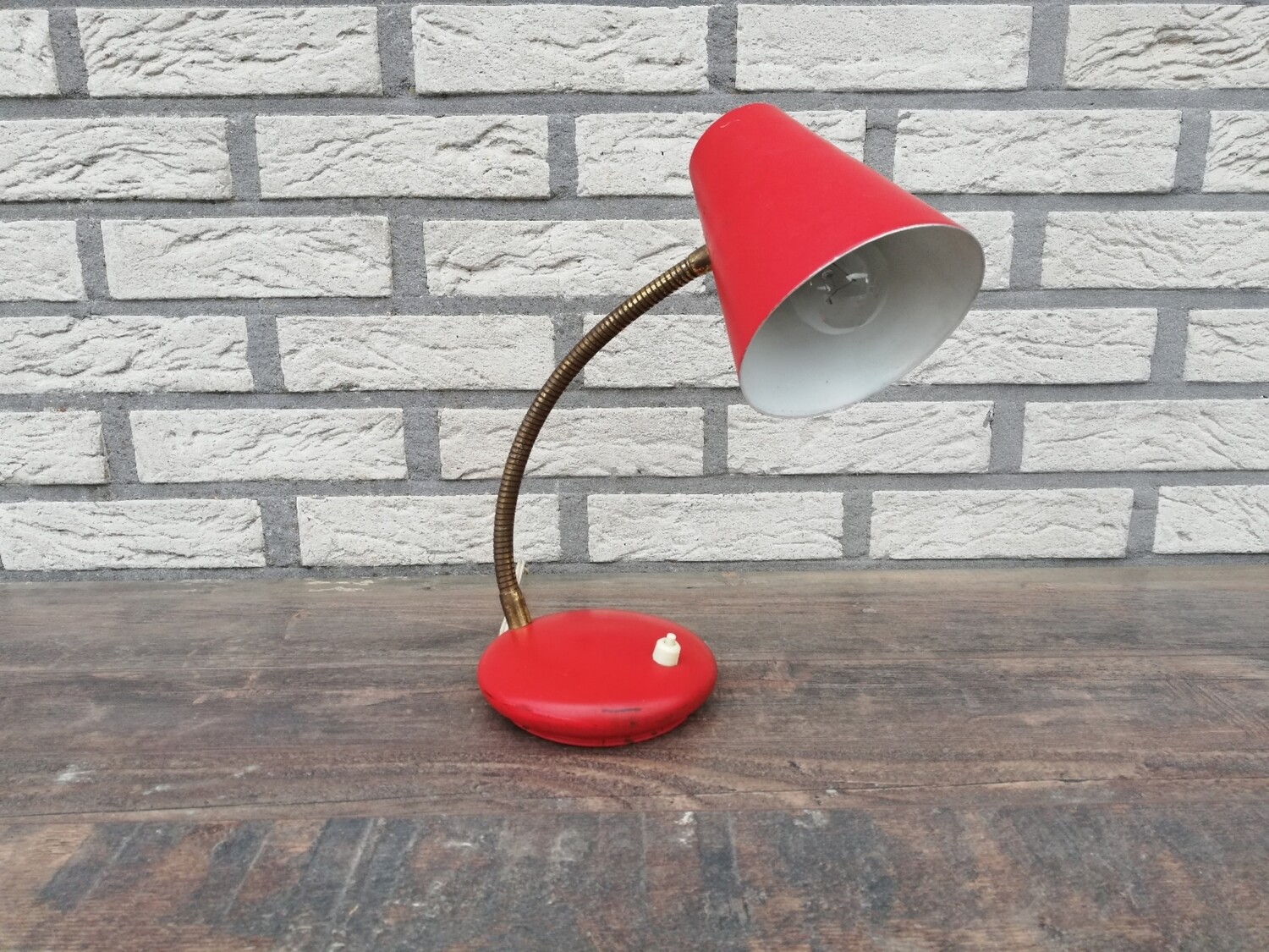 Vintage bureaulampje rood