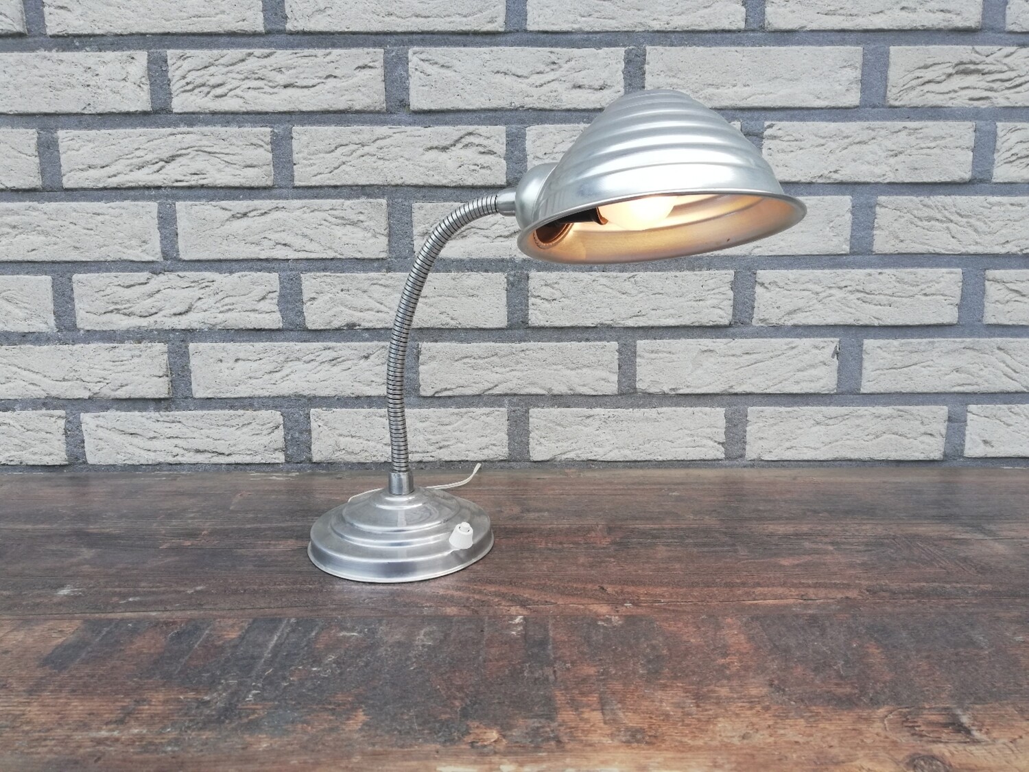 Mid-century aluminium bureaulamp
