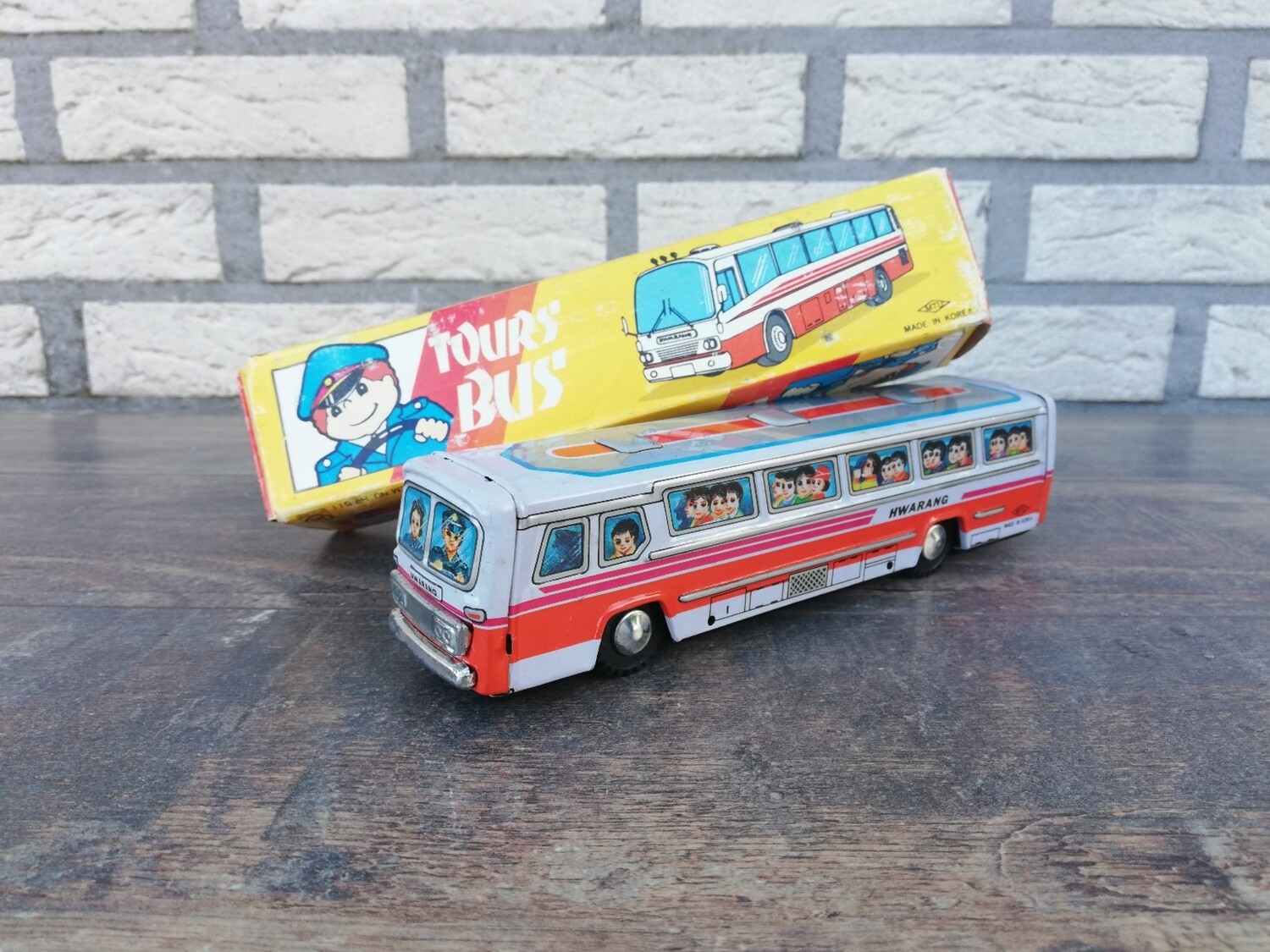 Blikken bus MTU toys