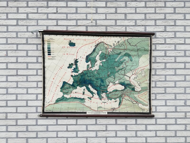 Schoolkaart (D)- Europa / jaarlijkse neerslag