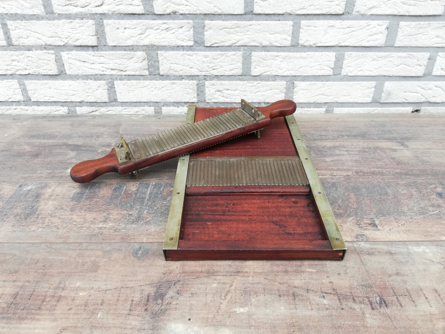Antieke pillenmaker / pillenplank