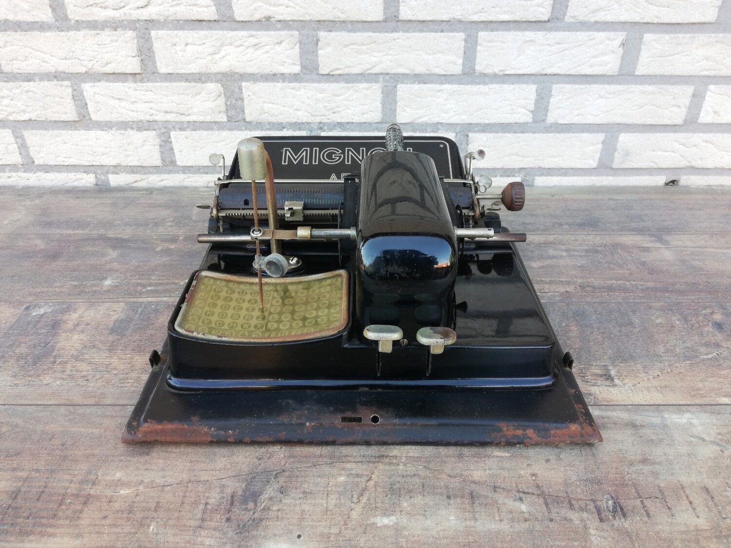 Antieke schrijfmachine Mignon Aeg