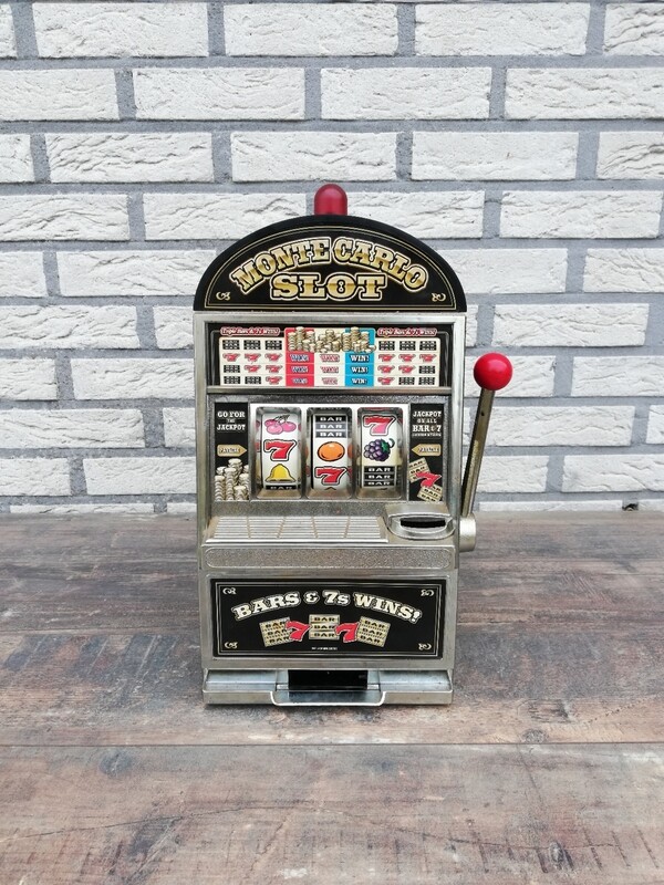 Vintage Monte Carlo slot machine
