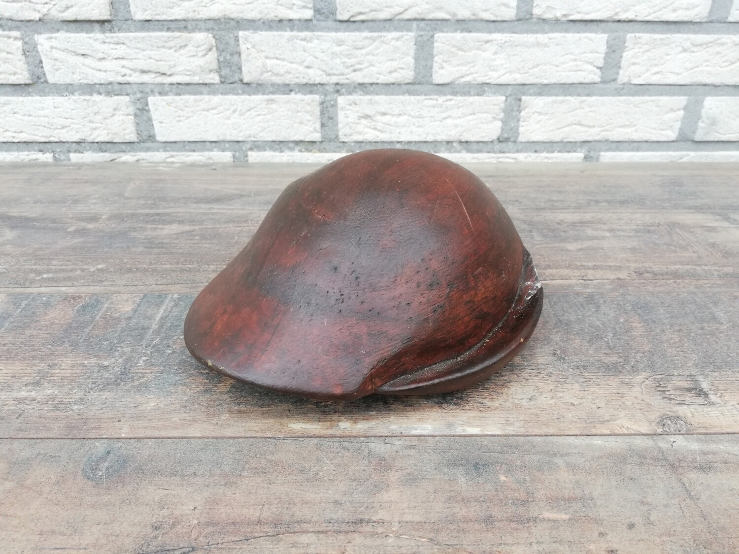 Old wooden hat mold, size 49 1/2