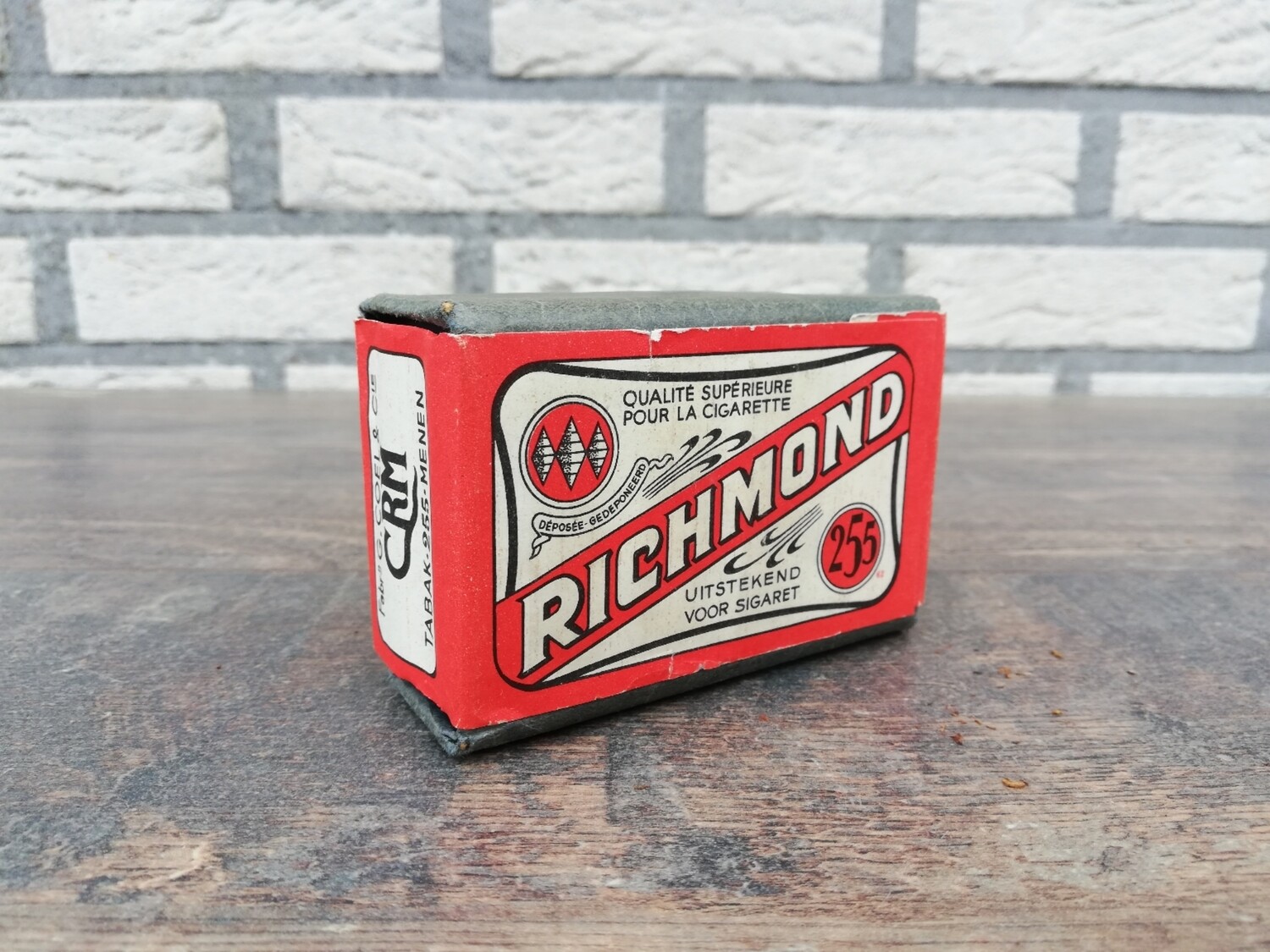 Ongeopend pakje tabak 'Richmond'