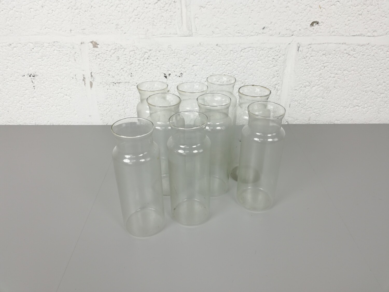 Laboratory vases