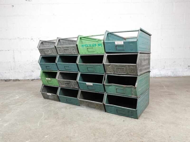 16 industrial stacking bins