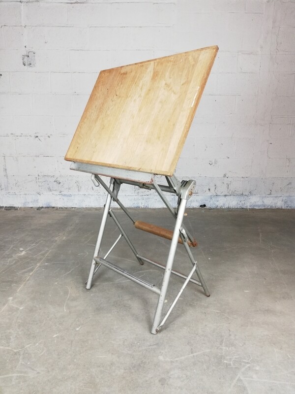 Industrial Unic drawing table