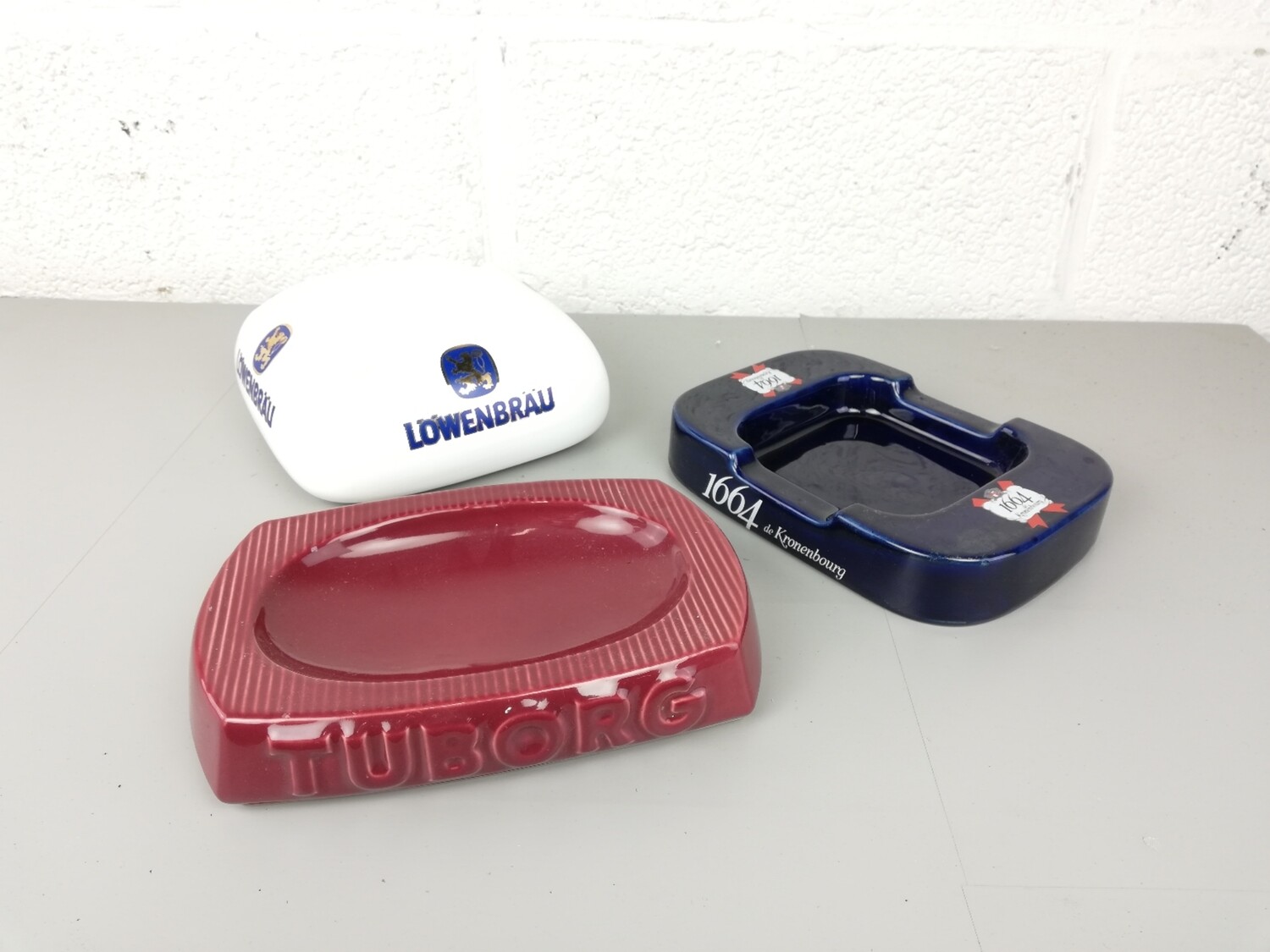 3 large beer ashtrays