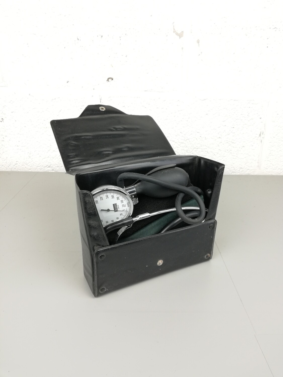 Stethoscope and blood pressure monitor