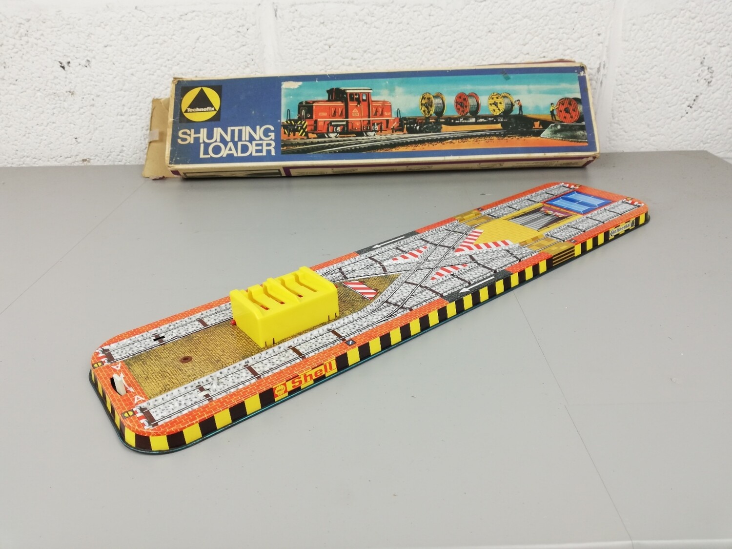 Technofix 325 tin toy