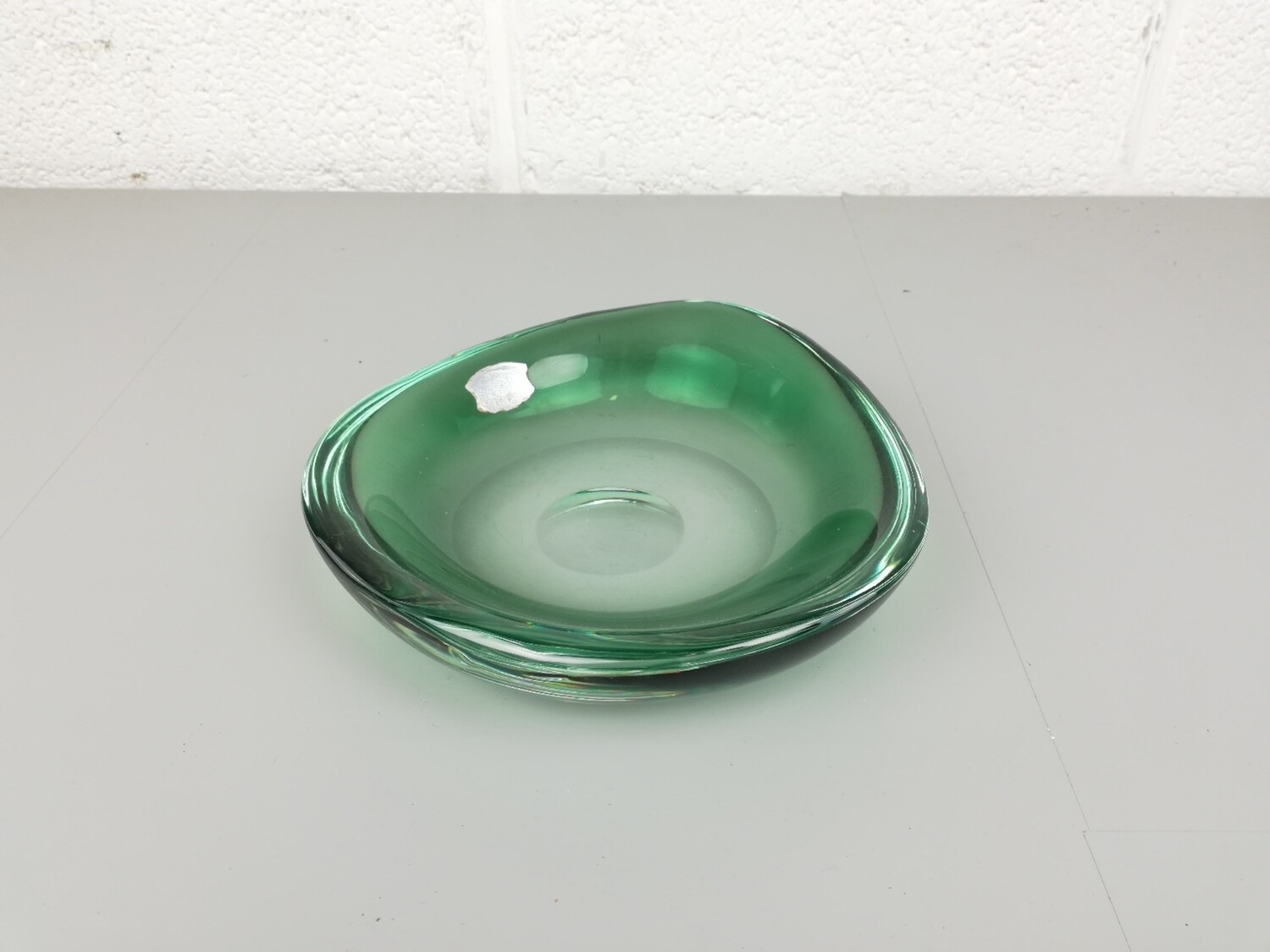 Green glass VSL bowl