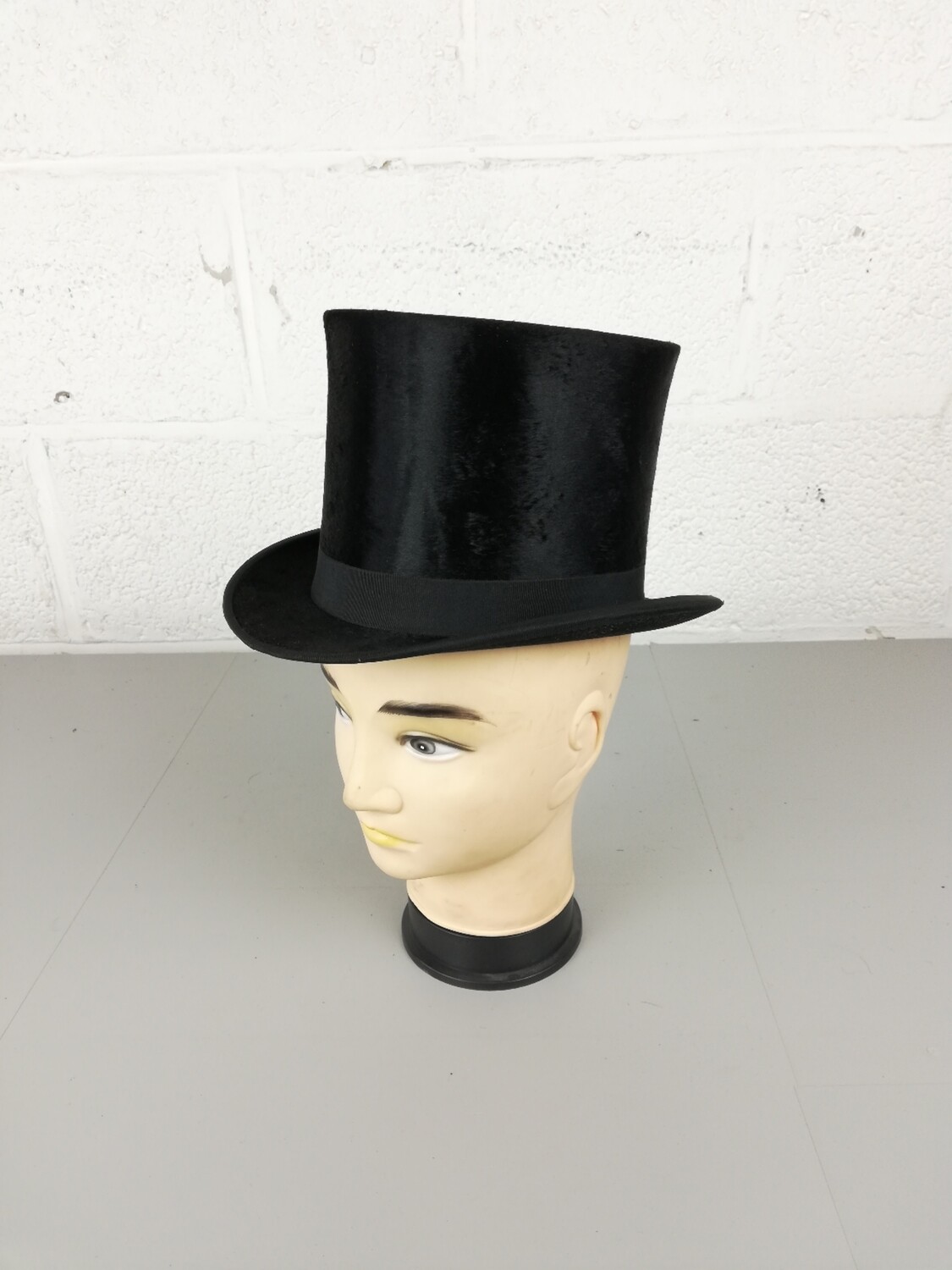 Moleskin tophat