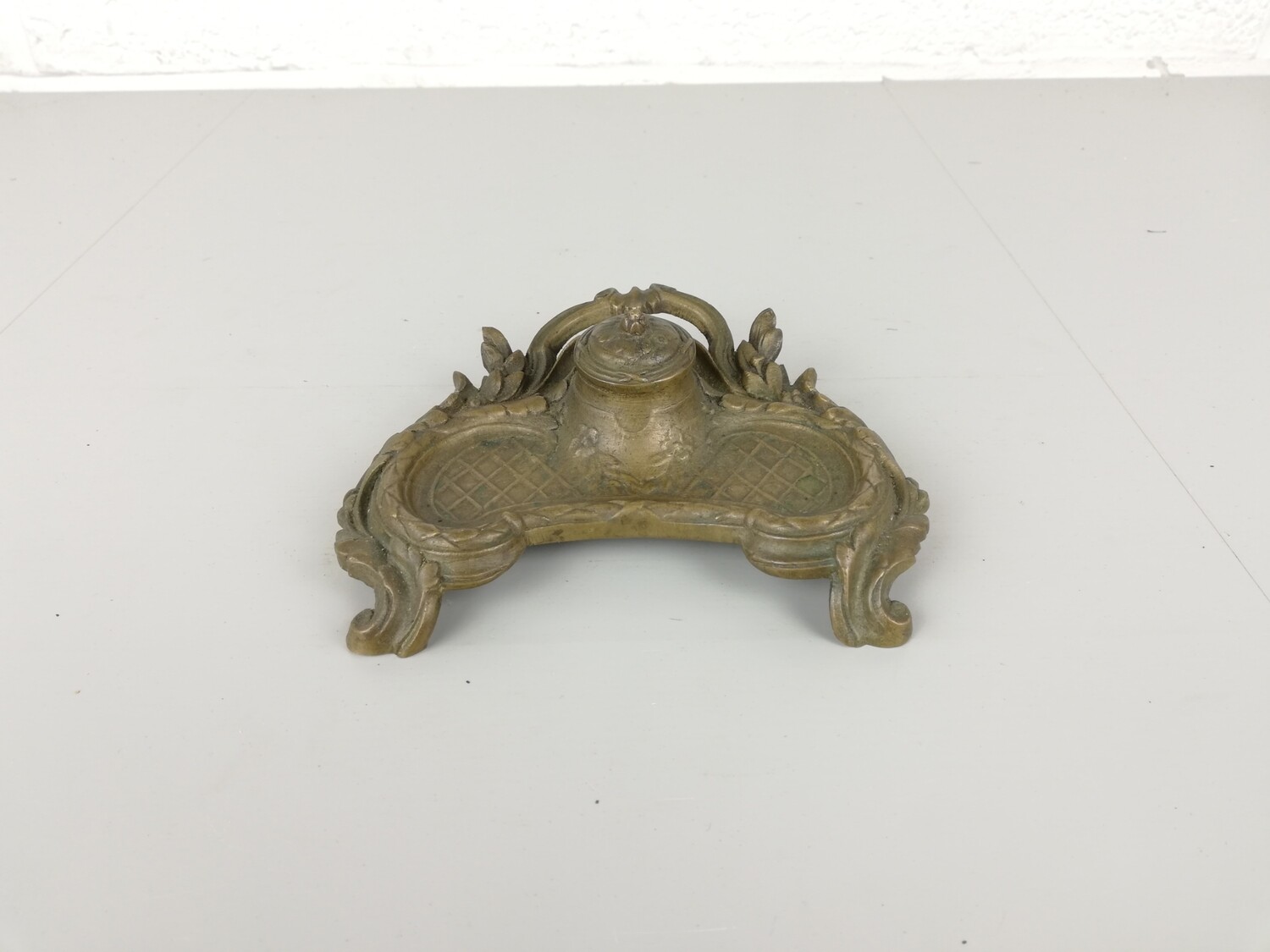 Bronze art nouveau ink stand