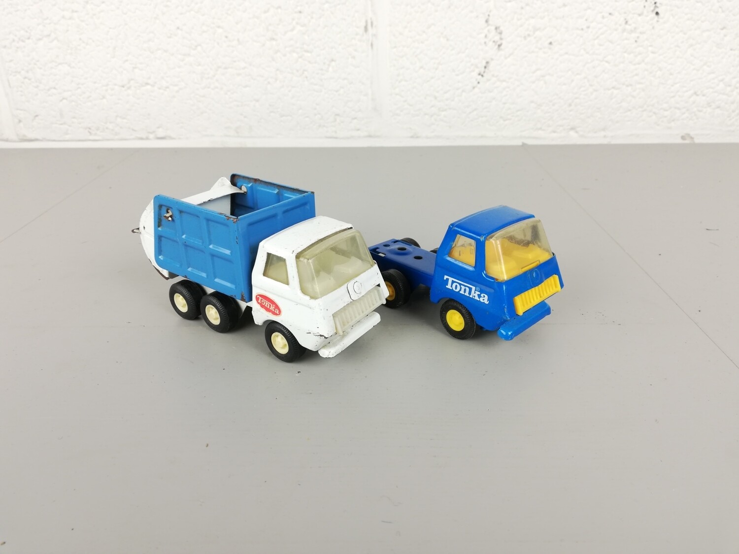 2 Tonka cars