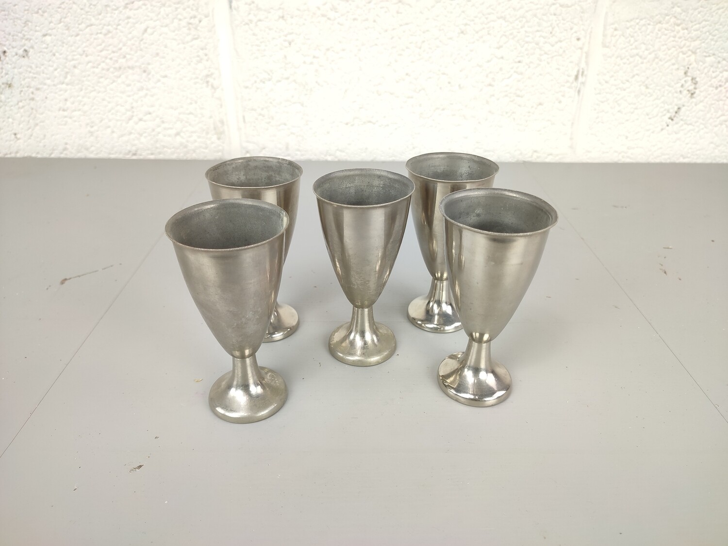 5 very old sundaes