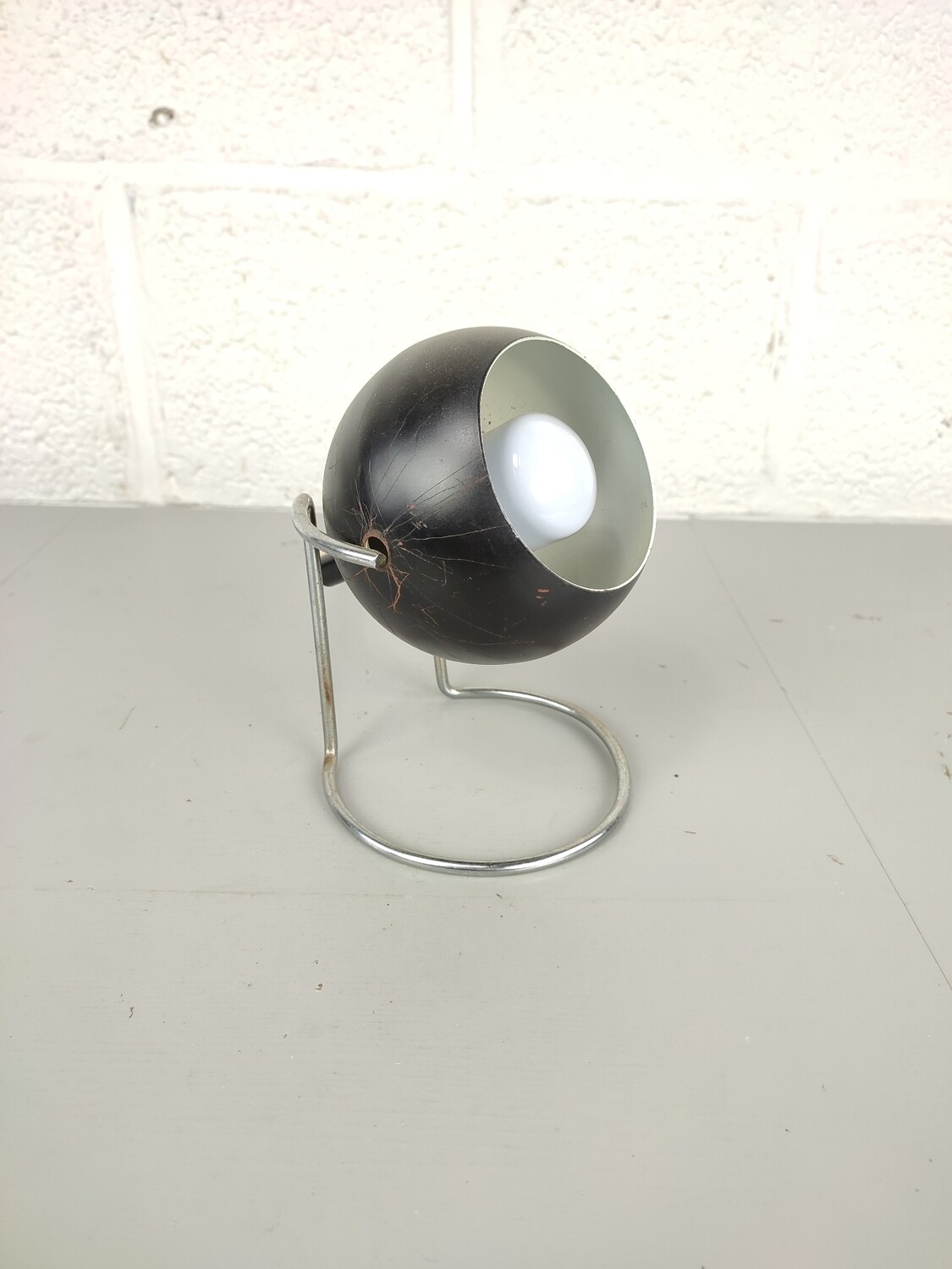 Vintage black eyeball lamp