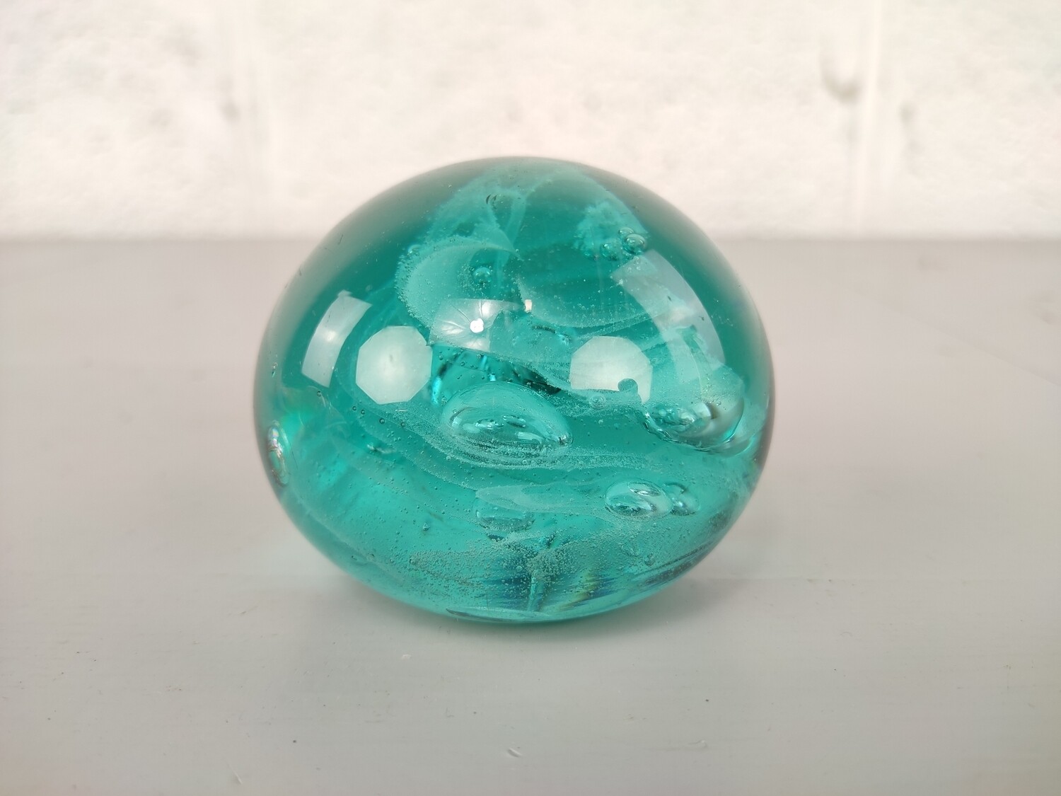 Glass paperweight