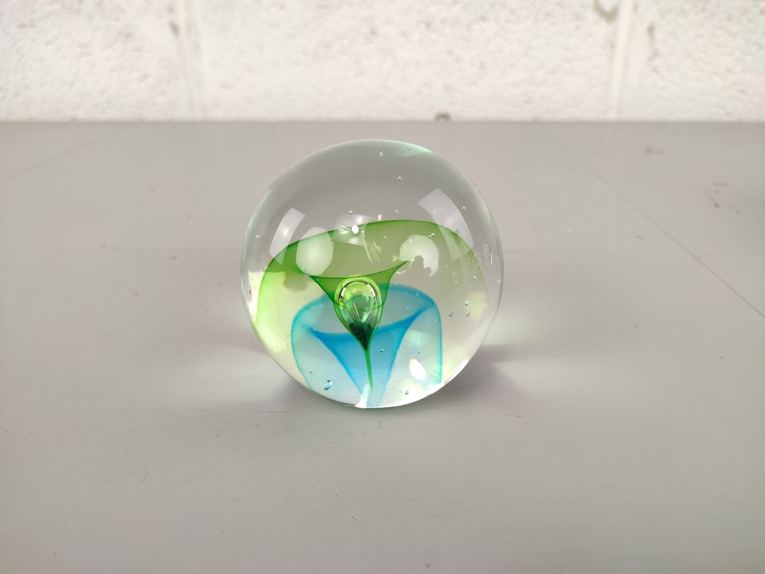Glass paperweight
