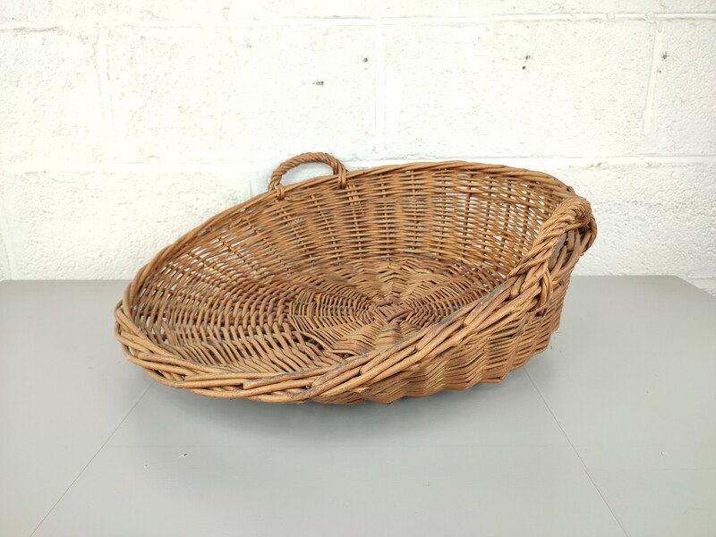 Large old presentation basket