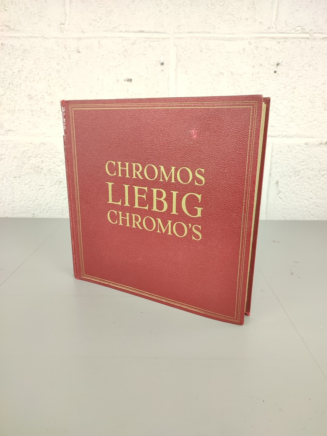 Complete Liebig chromo album