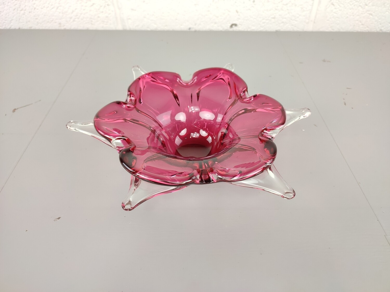 Pink glass Murano bowl