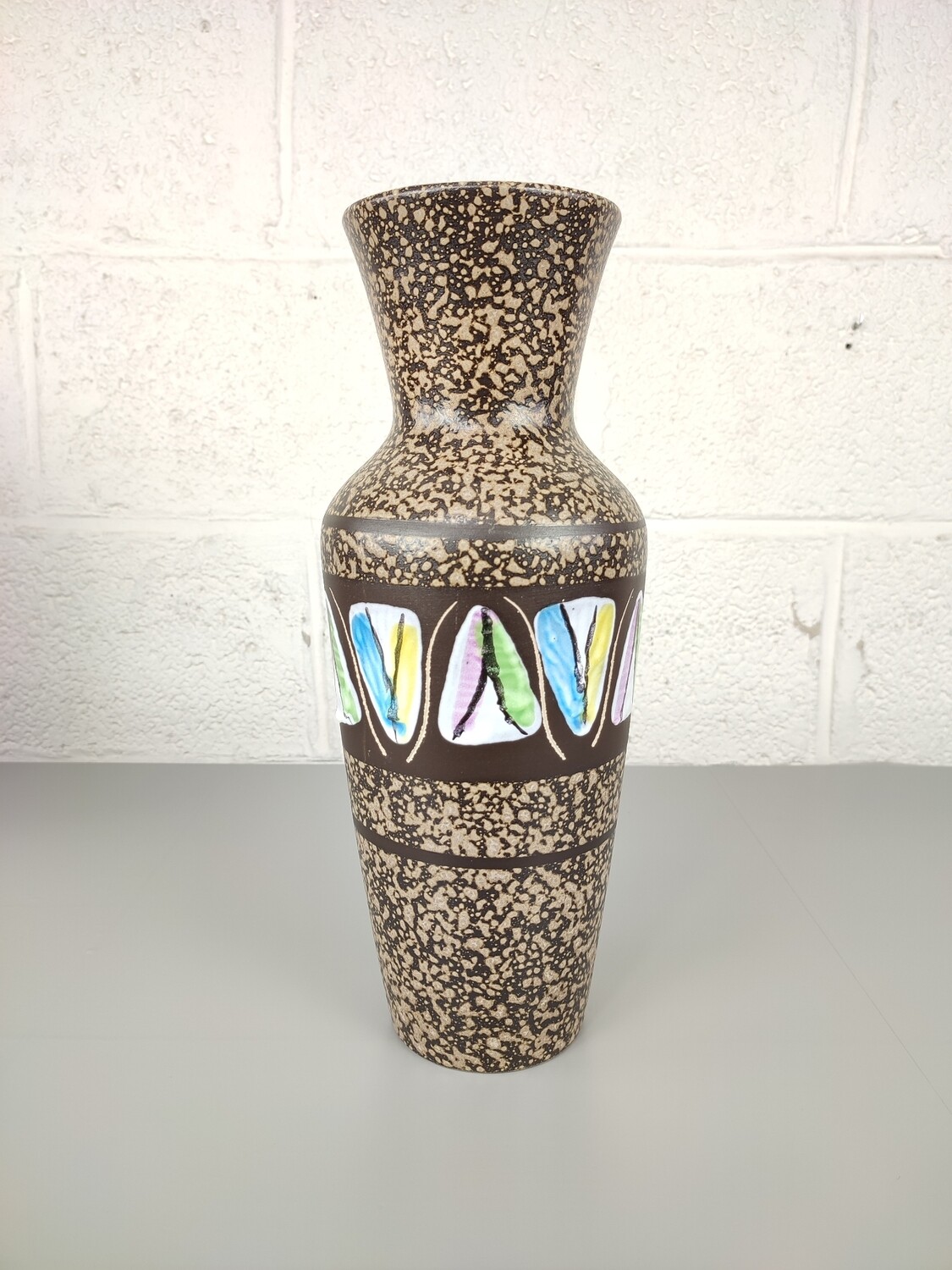 Vintage West Germany vase Bay 509-40