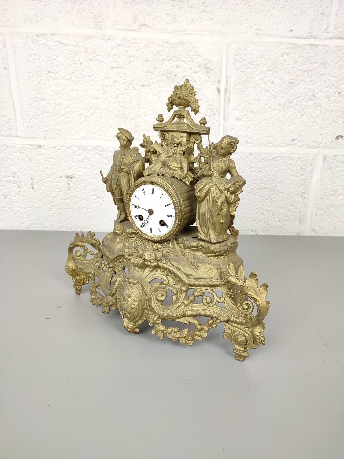 zamak clock
