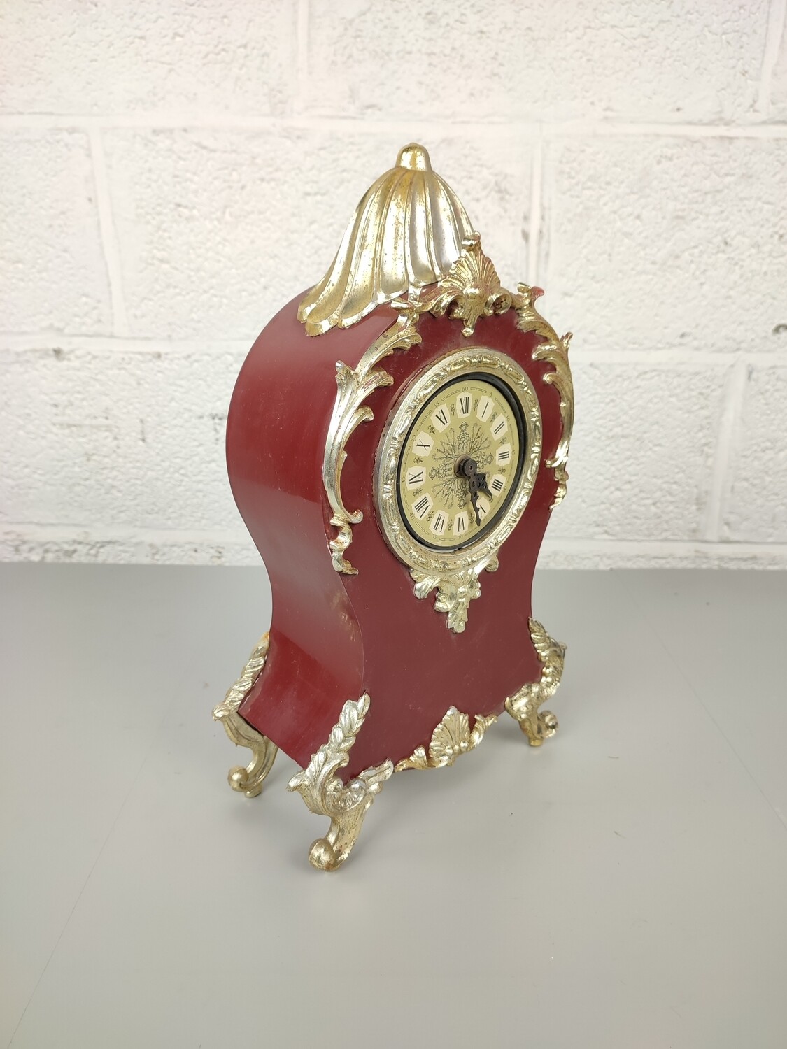 Plastic clock