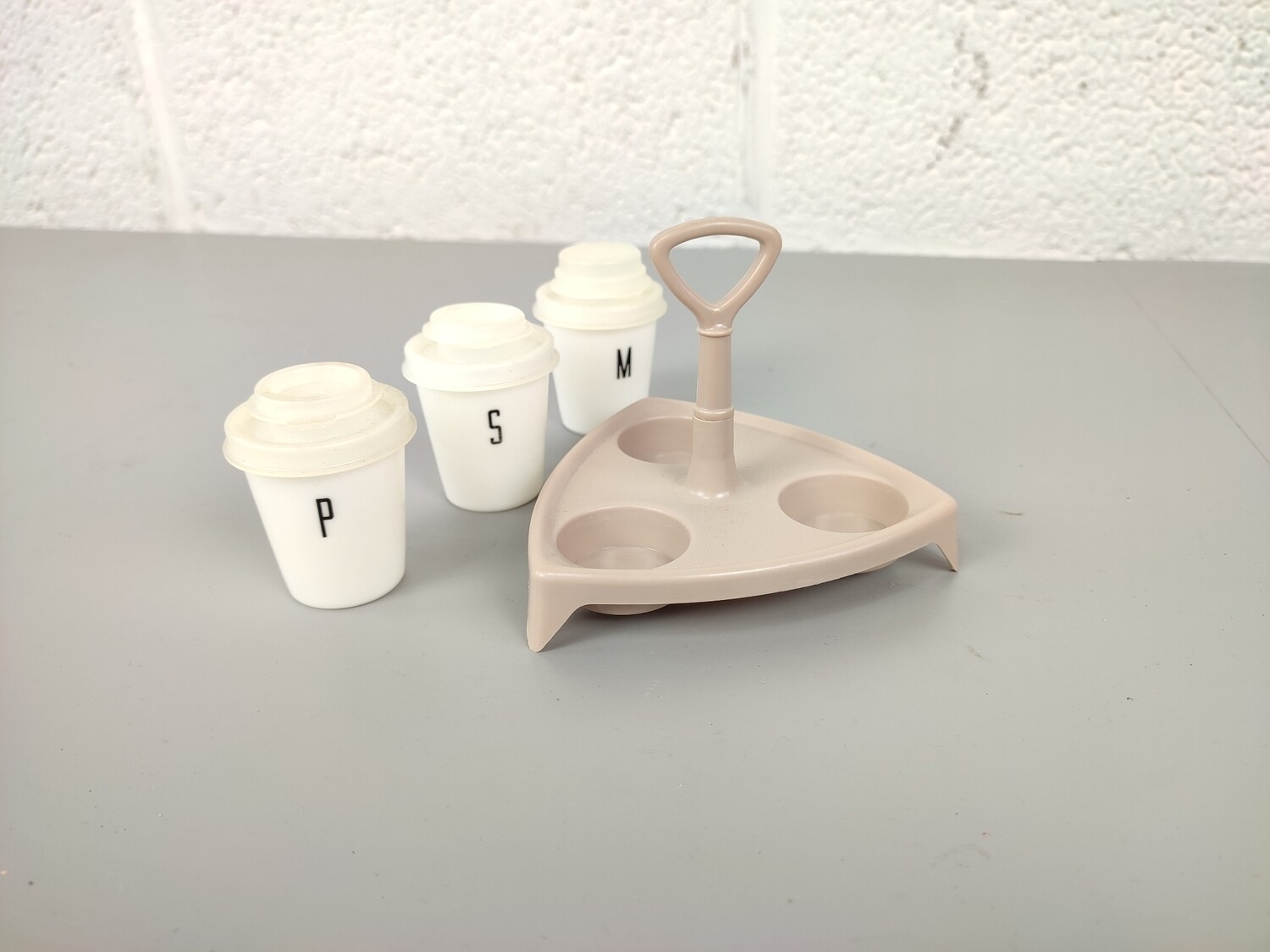 Vintage Tupperware table set