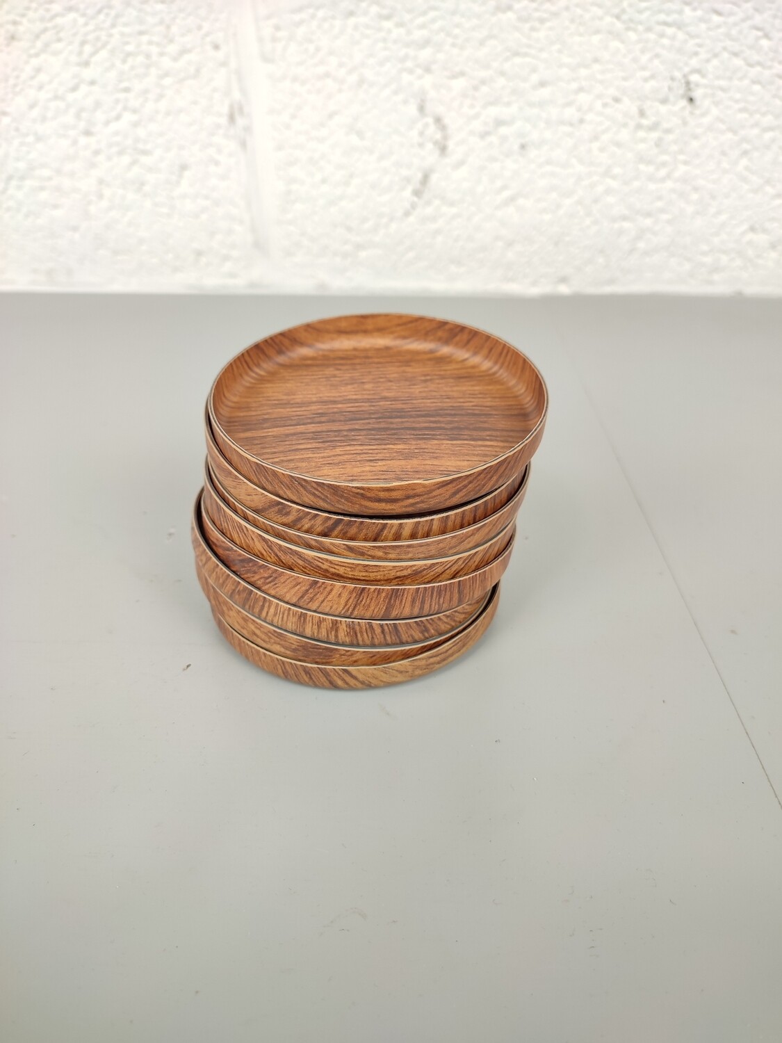 8 wooden coasters